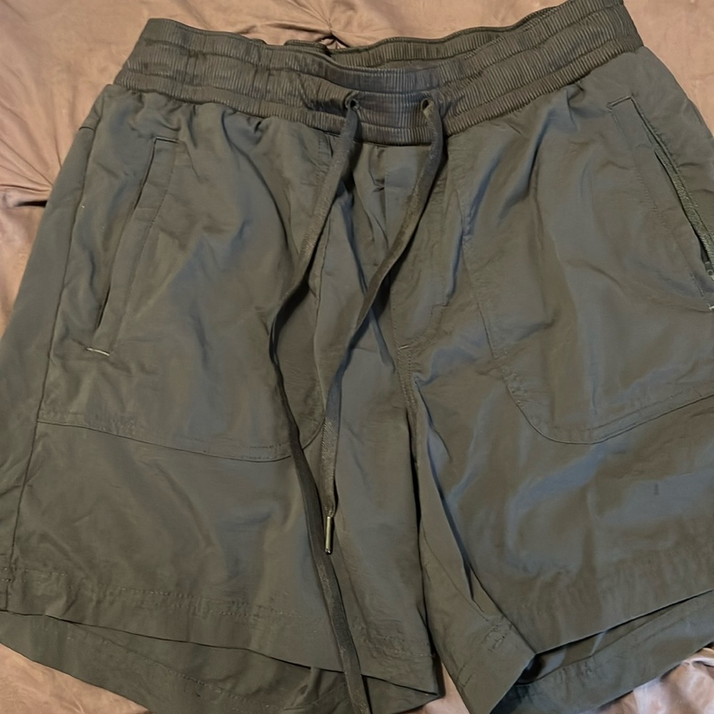 LL Bean Hiking shorts